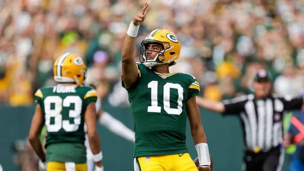 How to Watch Lions vs. Packers Week 4 Game: TV, Betting Info