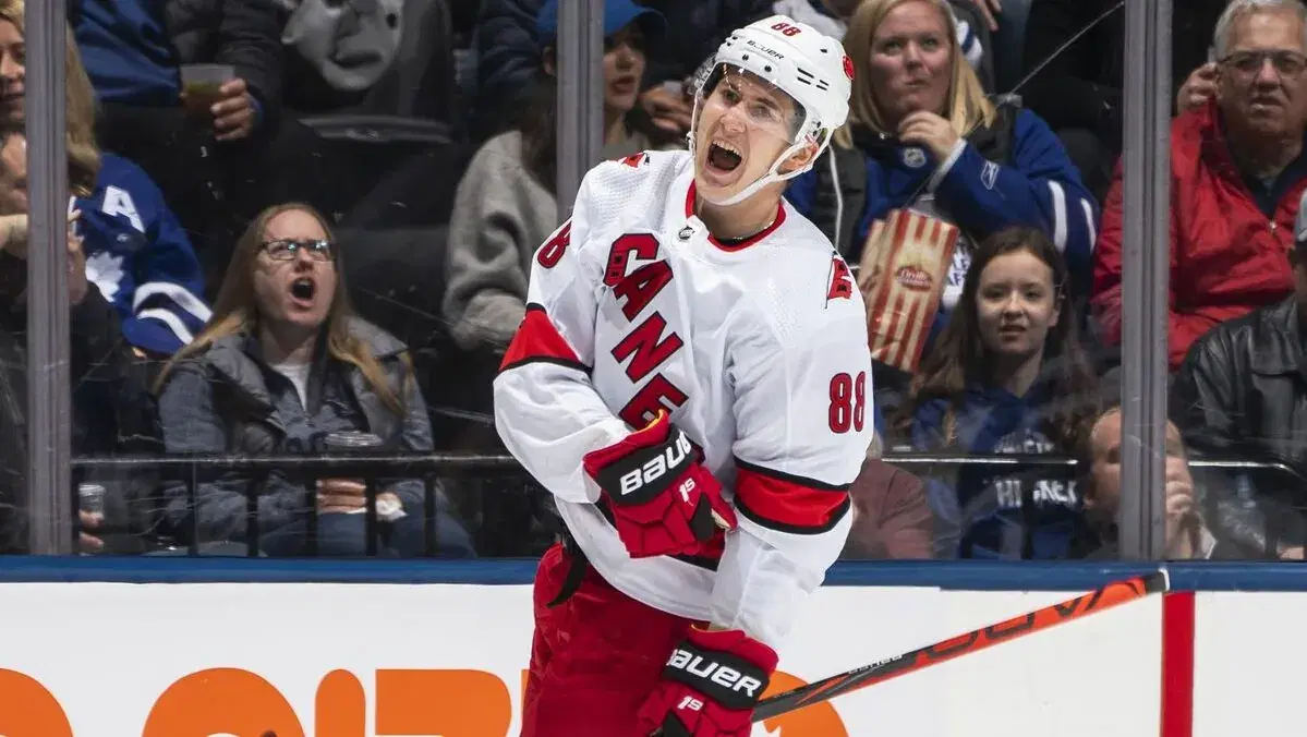 Rangers vs Hurricanes NHL Game 6 Predictions, Odds & Best Bets (5/16): Do-or-Die for Carolina