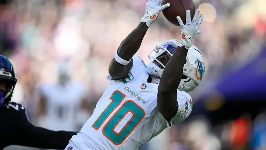 Miami Dolphins vs Buffalo Bills: NFL Predictions, Odds & Best Bets