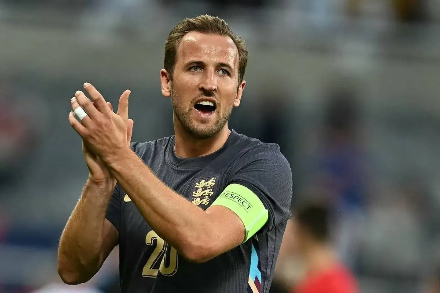 Harry Kane and England are the second favorite on the 2026 World Cup oddsboard - World Cup Draw Results