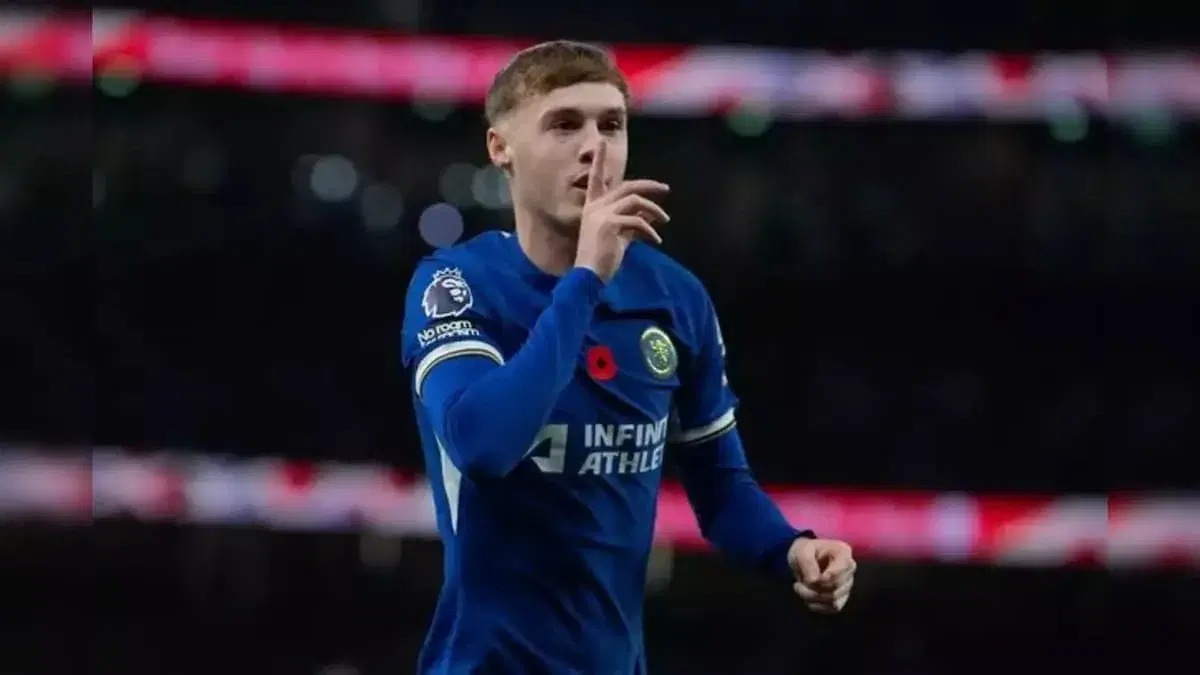 Can Chelsea Hold off the Seagulls at Home? Expert Picks on the Pitch Today (8/30)