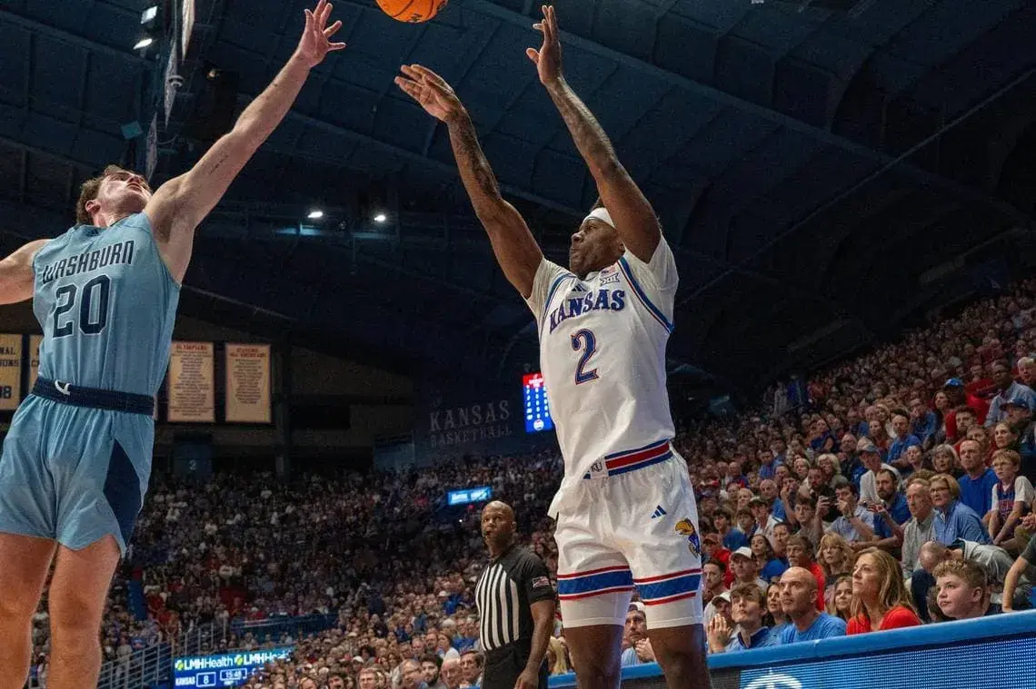 Michigan State vs #1 Kansas: NCAA Basketball Predictions, Odds & Best Bets