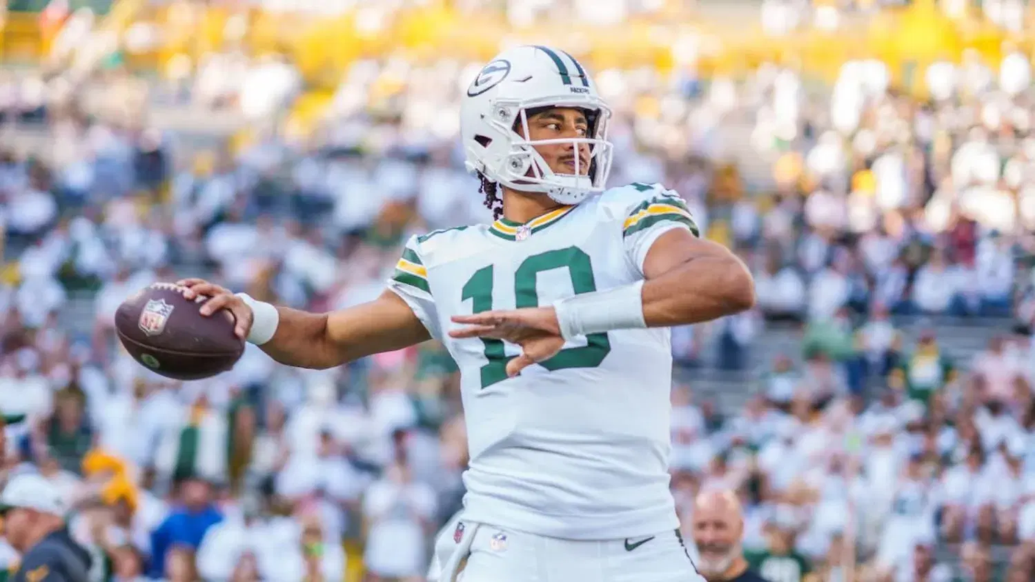 Dolphins vs. Packers | Week 13 Predictions, Odds & Best Bets