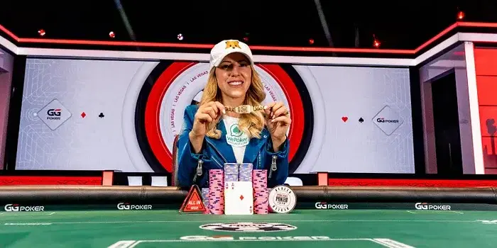 Kristen Foxen Wins 6th WSOP Bracelet & Career-Best $1.77M